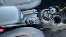 MINI Hatchback 1.5 Cooper Classic 3dr Petrol Hatchback